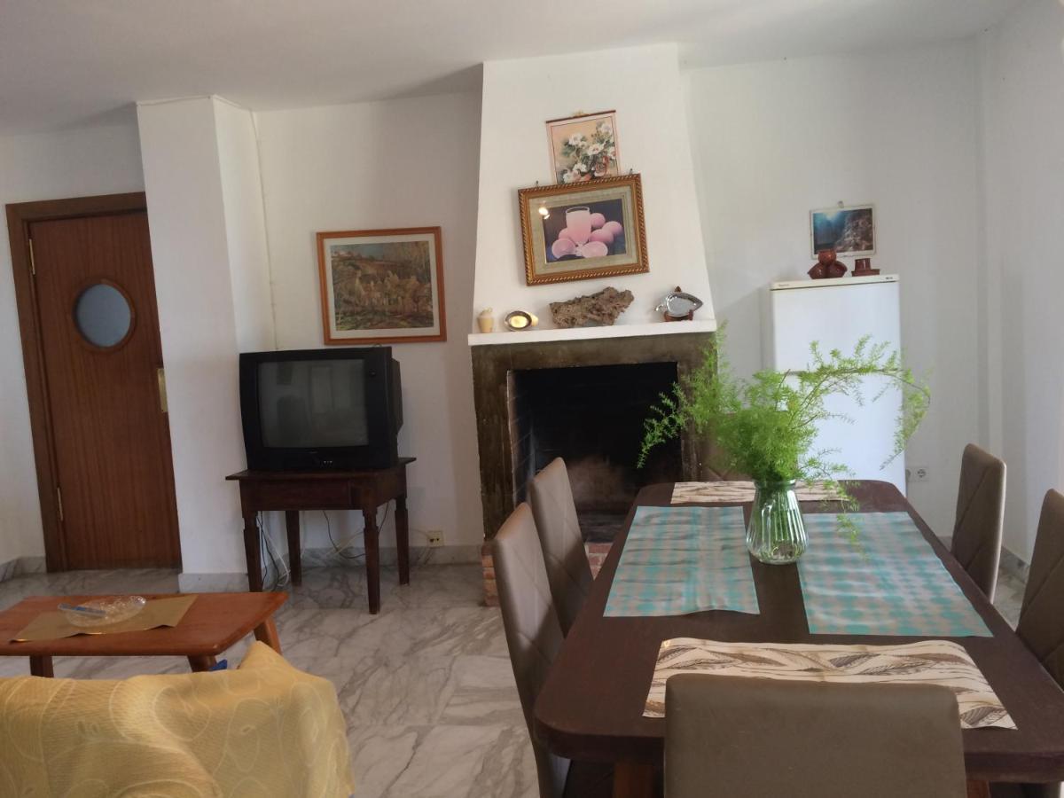 Casas-E-Y -F-Pequeno Conjunto Casas Adosado Apartment ซาโลเบรญา ภายนอก รูปภาพ
